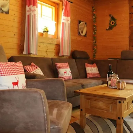 بيت للعطل Blockhaus 1 *